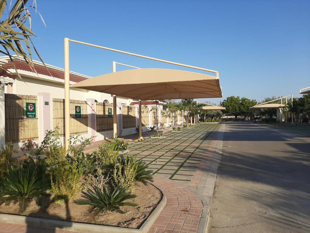 Asahalah Farm Pool Villas Seeb Exterior foto
